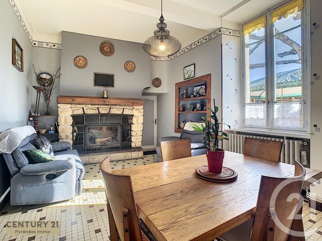 Maison à vendre - 7 pièces - 245 m2 - MIRAMONT DE COMMINGES - 31 - MIDI-PYRENEES Maison à vendre - 7 pièces - 245 m2 - MIRAMONT DE COMMINGES - 31 - MIDI-PYRENEES
