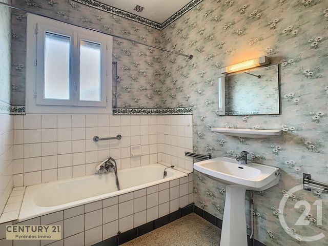 Afficher la photo en grand Maison à vendre - 7 pièces - 170 m2 - ST GAUDENS - 31 - MIDI-PYRENEES