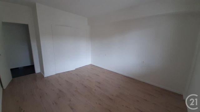 Appartement F4 à louer - 4 pièces - 107 m2 - ST GAUDENS - 31 - MIDI-PYRENEES Appartement F4 à louer - 4 pièces - 107 m2 - ST GAUDENS - 31 - MIDI-PYRENEES