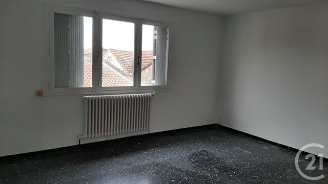 Appartement F4 à louer - 4 pièces - 107 m2 - ST GAUDENS - 31 - MIDI-PYRENEES Appartement F4 à louer - 4 pièces - 107 m2 - ST GAUDENS - 31 - MIDI-PYRENEES