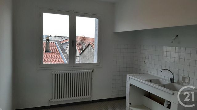 Appartement F4 à louer - 4 pièces - 107 m2 - ST GAUDENS - 31 - MIDI-PYRENEES Appartement F4 à louer - 4 pièces - 107 m2 - ST GAUDENS - 31 - MIDI-PYRENEES