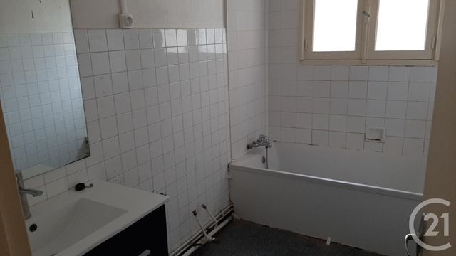 Appartement F4 à louer - 4 pièces - 111 m2 - ST GAUDENS - 31 - MIDI-PYRENEES Appartement F4 à louer - 4 pièces - 111 m2 - ST GAUDENS - 31 - MIDI-PYRENEES