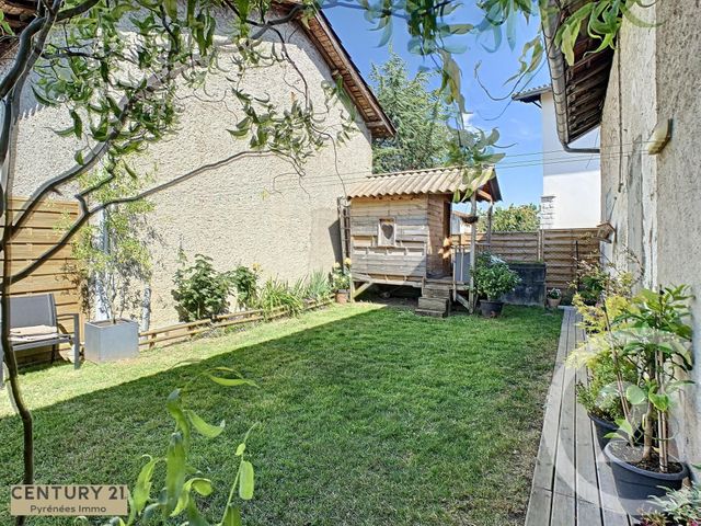 Maison à vendre - 5 pièces - 165 m2 - ST GAUDENS - 31 - MIDI-PYRENEES Maison à vendre - 5 pièces - 165 m2 - ST GAUDENS - 31 - MIDI-PYRENEES