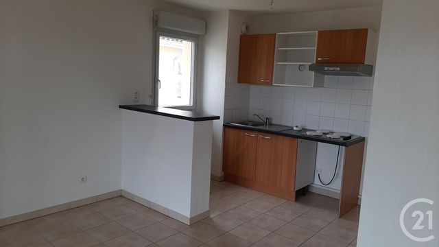 Appartement T3 à louer - 3 pièces - 55 m2 - ST GAUDENS - 31 - MIDI-PYRENEES Appartement T3 à louer - 3 pièces - 55 m2 - ST GAUDENS - 31 - MIDI-PYRENEES