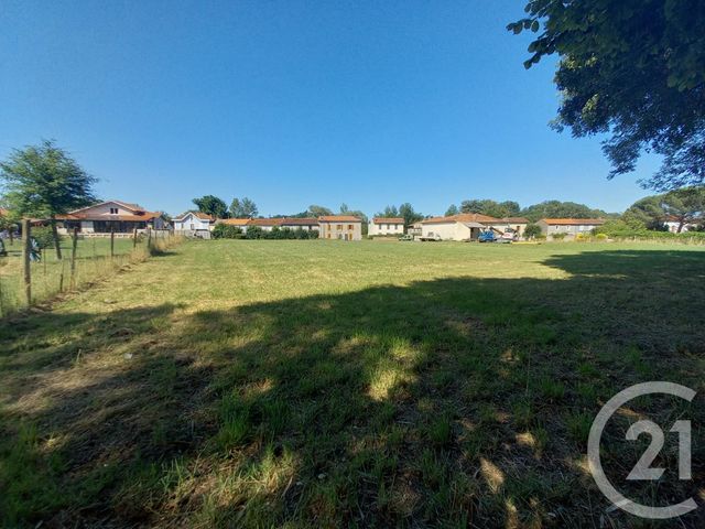 Afficher la photo en grand Terrain à vendre - 2878 m2 - GOURDAN POLIGNAN - 31 - MIDI-PYRENEES