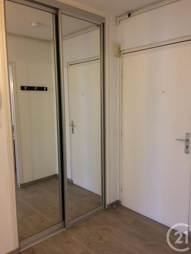 Afficher la photo en grand Appartement T2 à louer - 2 pièces - 55 m2 - ST GAUDENS - 31 - MIDI-PYRENEES