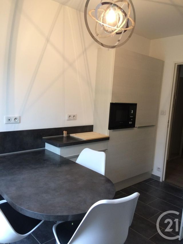 Afficher la photo en grand Appartement T2 à louer - 2 pièces - 55 m2 - ST GAUDENS - 31 - MIDI-PYRENEES