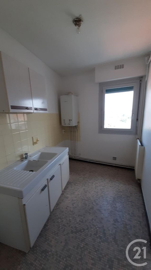 Afficher la photo en grand Appartement T2 à louer - 2 pièces - 43,45 m2 - LANNEMEZAN - 65 - MIDI-PYRENEES