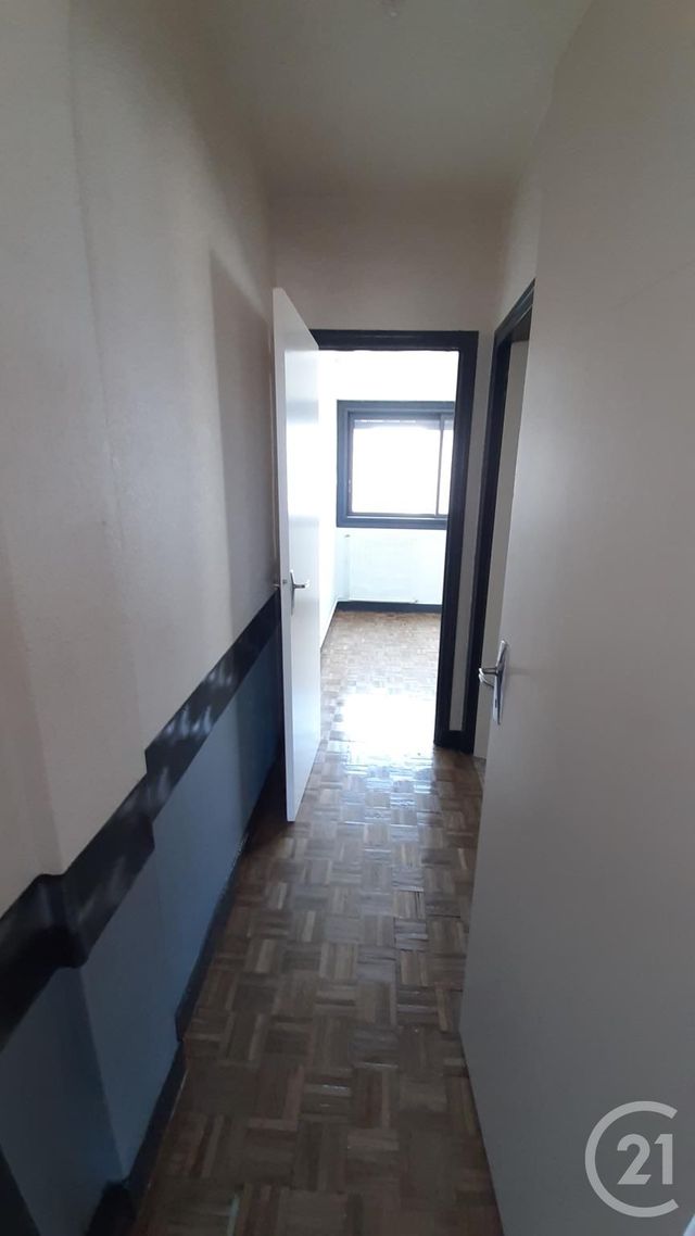 Afficher la photo en grand Appartement T2 à louer - 2 pièces - 43,45 m2 - LANNEMEZAN - 65 - MIDI-PYRENEES