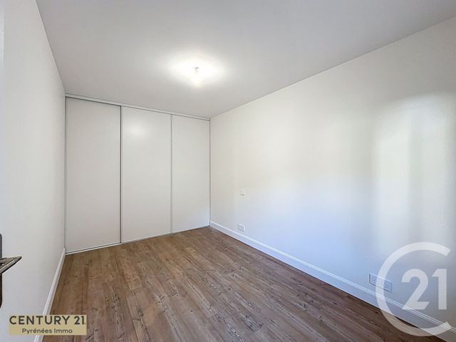 Appartement &agrave; vendre - 4 pi&egrave;ces - 75 m2 - Bagneres De Luchon - 31 - MIDI-PYRENEES