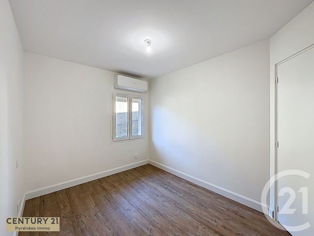 Appartement &agrave; vendre - 4 pi&egrave;ces - 75 m2 - Bagneres De Luchon - 31 - MIDI-PYRENEES