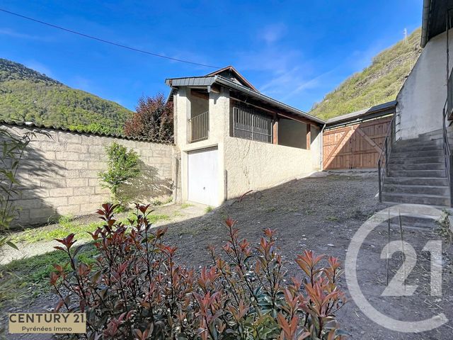 Appartement &agrave; vendre - 4 pi&egrave;ces - 75 m2 - Bagneres De Luchon - 31 - MIDI-PYRENEES