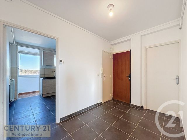 Appartement F4 &agrave; louer - 4 pi&egrave;ces - 91,30 m2 - St Gaudens - 31 - MIDI-PYRENEES