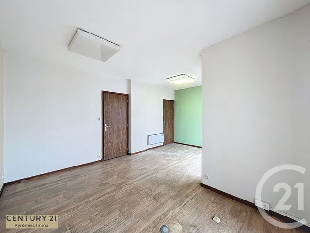 Afficher la photo en grand Appartement F7 et + à vendre - 11 pièces - 185,12 m2 - St Gaudens - 31 - MIDI-PYRENEES