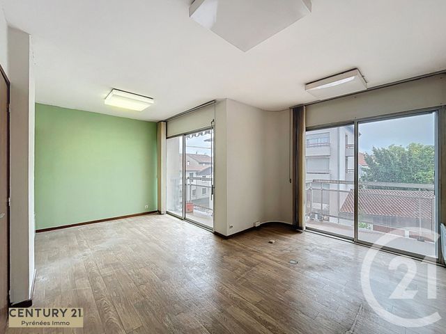 Afficher la photo en grand Appartement F7 et + à vendre - 11 pièces - 185,12 m2 - St Gaudens - 31 - MIDI-PYRENEES
