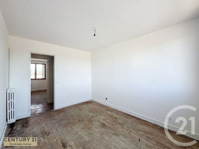 Afficher la photo en grand Appartement à vendre - 4 pièces - 61,68 m2 - St Gaudens - 31 - MIDI-PYRENEES