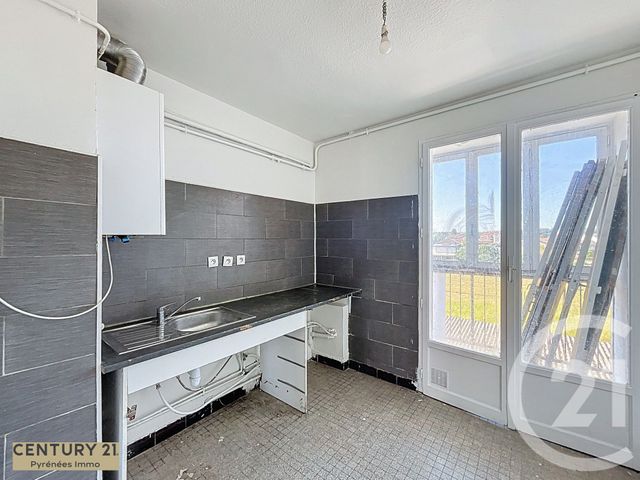 Afficher la photo en grand Appartement à vendre - 4 pièces - 61,68 m2 - St Gaudens - 31 - MIDI-PYRENEES