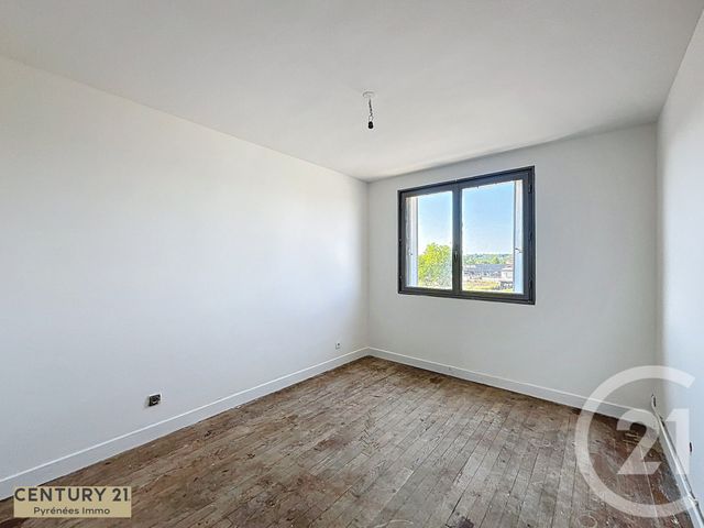 Afficher la photo en grand Appartement à vendre - 4 pièces - 61,68 m2 - St Gaudens - 31 - MIDI-PYRENEES