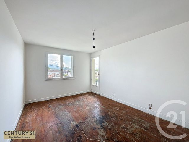 Afficher la photo en grand Appartement à vendre - 4 pièces - 61,68 m2 - St Gaudens - 31 - MIDI-PYRENEES
