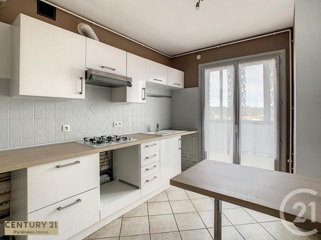 Afficher la photo en grand Appartement T3 à vendre - 3 pièces - 75,75 m2 - St Gaudens - 31 - MIDI-PYRENEES