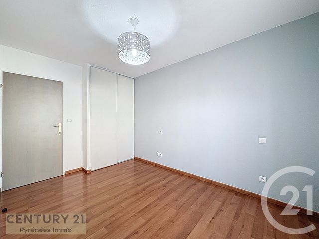 Appartement T3 &agrave; louer - 3 pi&egrave;ces - 61,43 m2 - St Gaudens - 31 - MIDI-PYRENEES