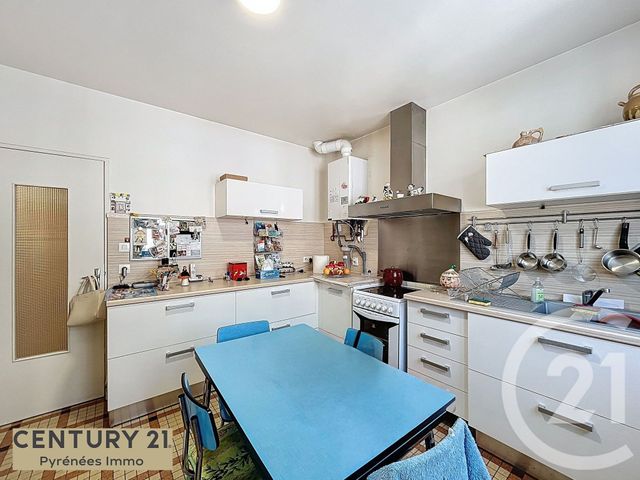 Afficher la photo en grand Appartement F3 à vendre - 3 pièces - 96,95 m2 - St Gaudens - 31 - MIDI-PYRENEES