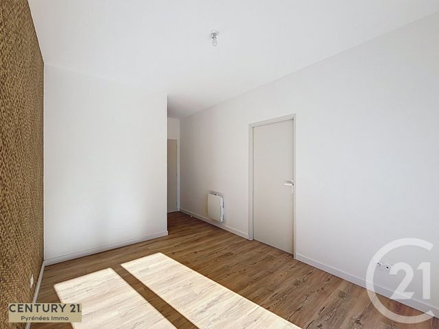 Afficher la photo en grand Maison à vendre - 5 pièces - 124 m2 - St Gaudens - 31 - MIDI-PYRENEES