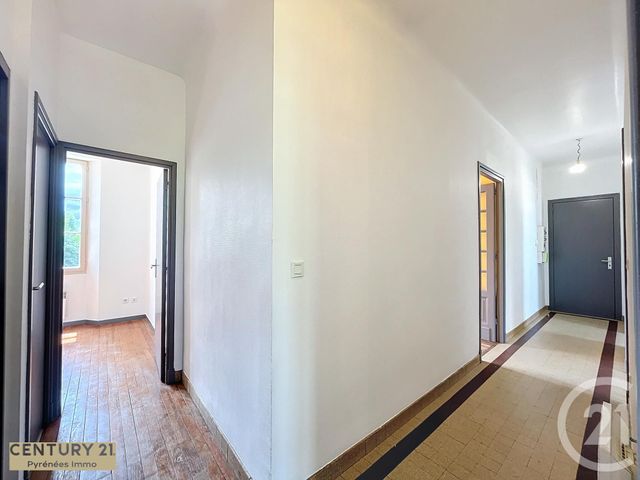 Afficher la photo en grand Appartement T4 à louer - 4 pièces - 76,41 m2 - Boulogne Sur Gesse - 31 - MIDI-PYRENEES