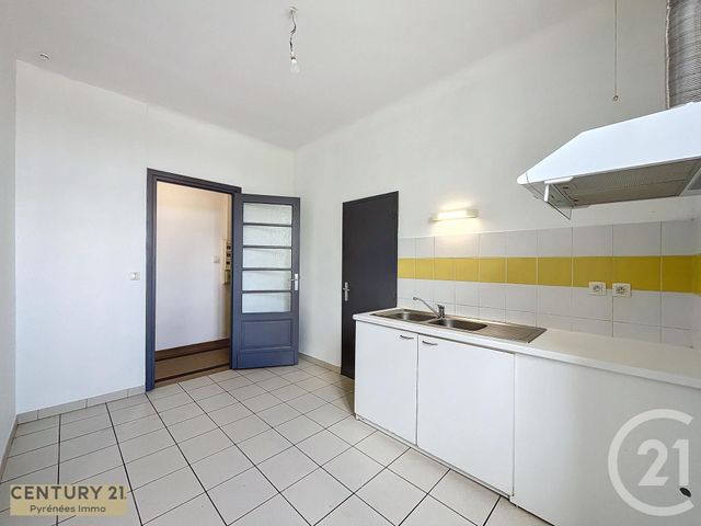 Afficher la photo en grand Appartement T4 à louer - 4 pièces - 76,41 m2 - Boulogne Sur Gesse - 31 - MIDI-PYRENEES