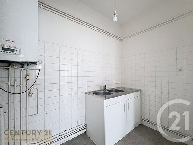 Appartement à louer - 2 pièces - 50 m2 - St Gaudens - 31 - MIDI-PYRENEES