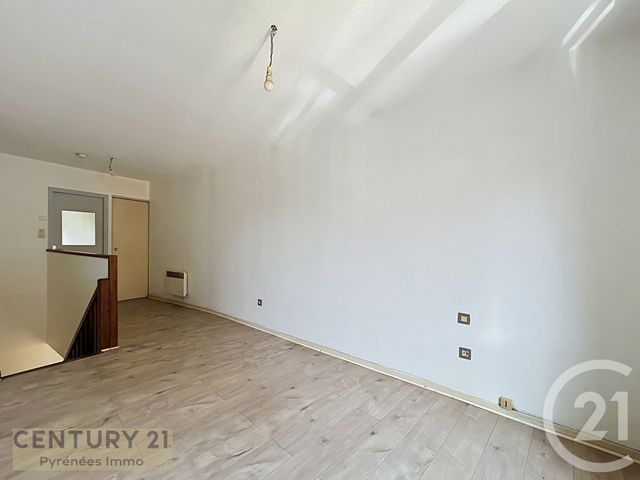 Appartement T2 &agrave; louer - 2 pi&egrave;ces - 40 m2 - St Gaudens - 31 - MIDI-PYRENEES