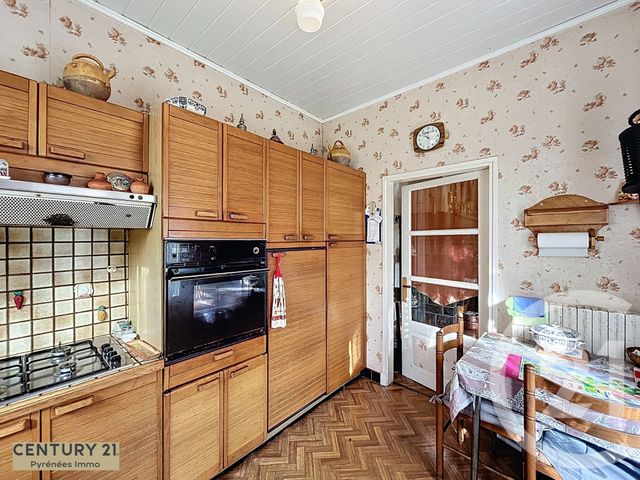 Maison à vendre - 6 pièces - 240,74 m2 - Huos - 31 - MIDI-PYRENEES