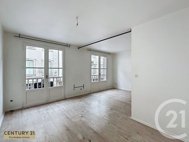 Appartement F1 bis à vendre - 2 pièces - 49,58 m2 - St Gaudens - 31 - MIDI-PYRENEES