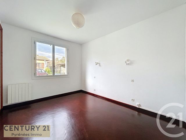 Maison &agrave; louer - 5 pi&egrave;ces - 117,22 m2 - Villeneuve De Riviere - 31 - MIDI-PYRENEES