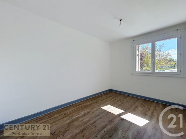 Appartement F4 &agrave; louer - 3 pi&egrave;ces - 66,15 m2 - St Gaudens - 31 - MIDI-PYRENEES
