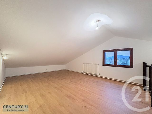 Maison à louer - 4 pièces - 119 m2 - Montrejeau - 31 - MIDI-PYRENEES