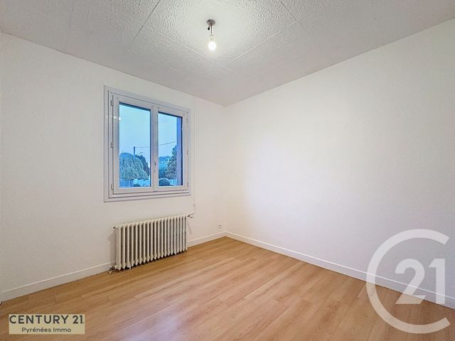 Maison à louer - 4 pièces - 119 m2 - Montrejeau - 31 - MIDI-PYRENEES