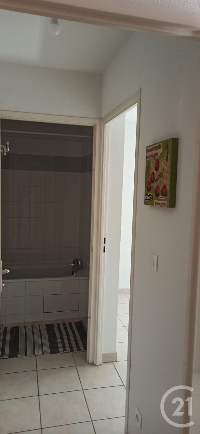 Appartement T2 &agrave; louer - 2 pi&egrave;ces - 43 m2 - St Gaudens - 31 - MIDI-PYRENEES