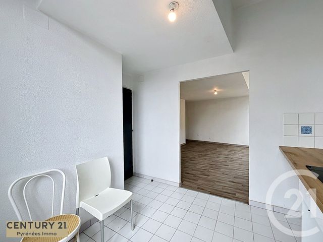 Appartement &agrave; vendre - 5 pi&egrave;ces - 94,68 m2 - St Gaudens - 31 - MIDI-PYRENEES