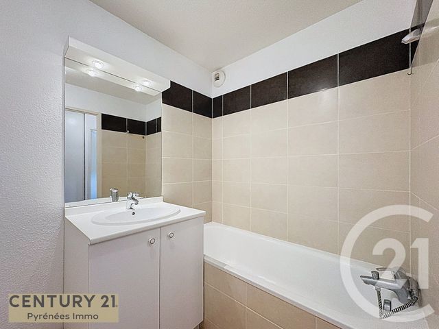 Appartement F2 &agrave; louer - 2 pi&egrave;ces - 45,68 m2 - St Gaudens - 31 - MIDI-PYRENEES