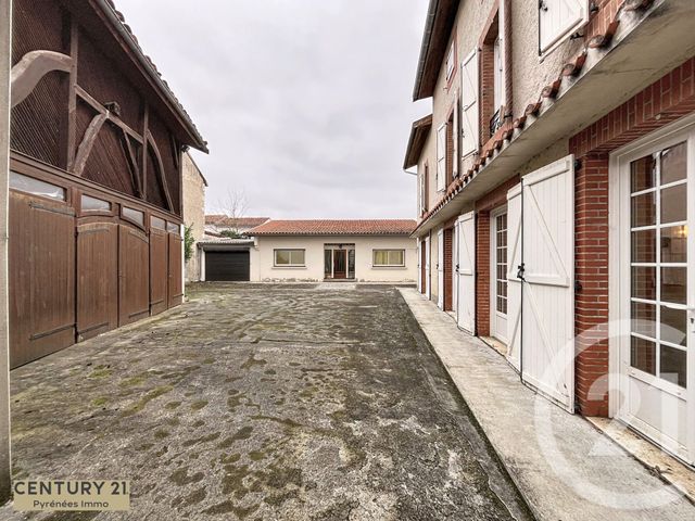 Immeuble à vendre LABARTHE RIVIERE