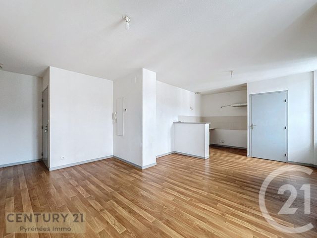 Appartement T3 &agrave; louer - 3 pi&egrave;ces - 64 m2 - Aspet - 31 - MIDI-PYRENEES