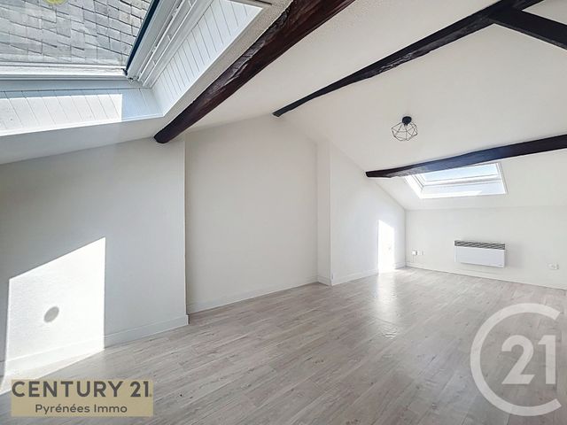 Appartement T1 &agrave; louer - 2 pi&egrave;ces - 24 m2 - St Gaudens - 31 - MIDI-PYRENEES