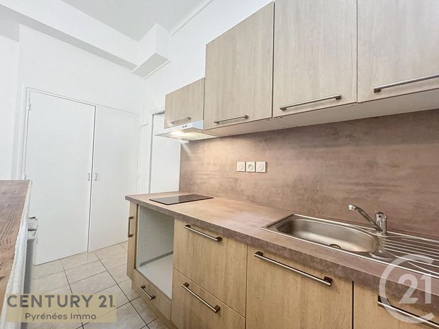 Appartement T2 &agrave; louer - 2 pi&egrave;ces - 38,25 m2 - St Gaudens - 31 - MIDI-PYRENEES