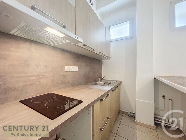 Appartement T2 &agrave; louer - 2 pi&egrave;ces - 38,25 m2 - St Gaudens - 31 - MIDI-PYRENEES