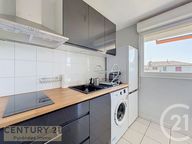 Appartement &agrave; louer - 3 pi&egrave;ces - 62 m2 - St Gaudens - 31 - MIDI-PYRENEES