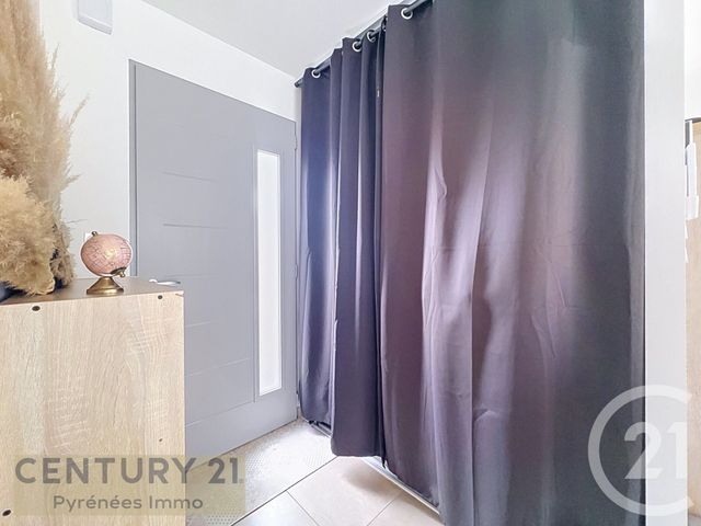 Maison &agrave; louer - 3 pi&egrave;ces - 88 m2 - Loures Barousse - 65 - MIDI-PYRENEES