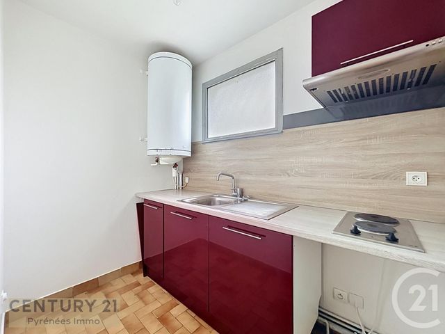 Appartement F1 &agrave; louer - 1 pi&egrave;ce - 46,88 m2 - St Gaudens - 31 - MIDI-PYRENEES