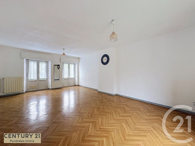 Appartement &agrave; louer - 3 pi&egrave;ces - 72,47 m2 - Montrejeau - 31 - MIDI-PYRENEES