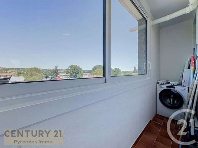 Appartement T3 &agrave; louer - 3 pi&egrave;ces - 77,19 m2 - St Gaudens - 31 - MIDI-PYRENEES